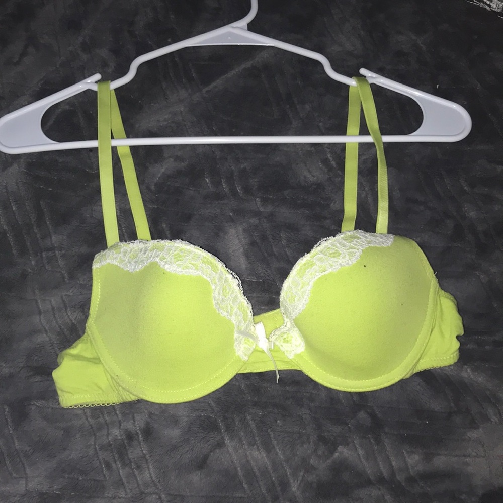 Forever 21 neon green bra size 36B